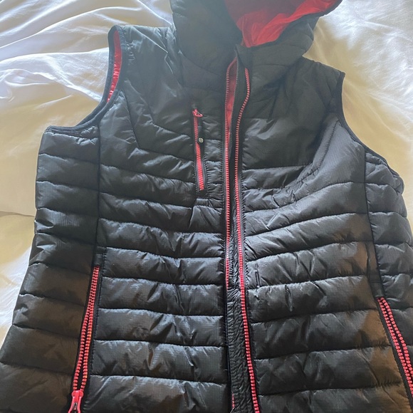 Vest - Picture 2 of 2